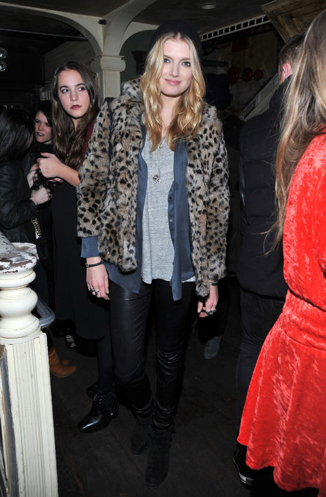 03-lily-donaldson-cheetah-leopard-coat-h724