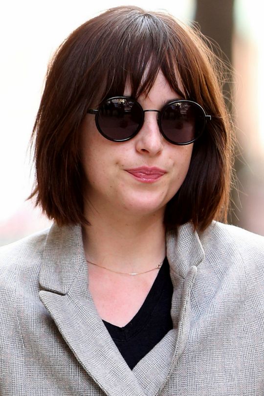 dakota-johnson-bob-haircut-w540