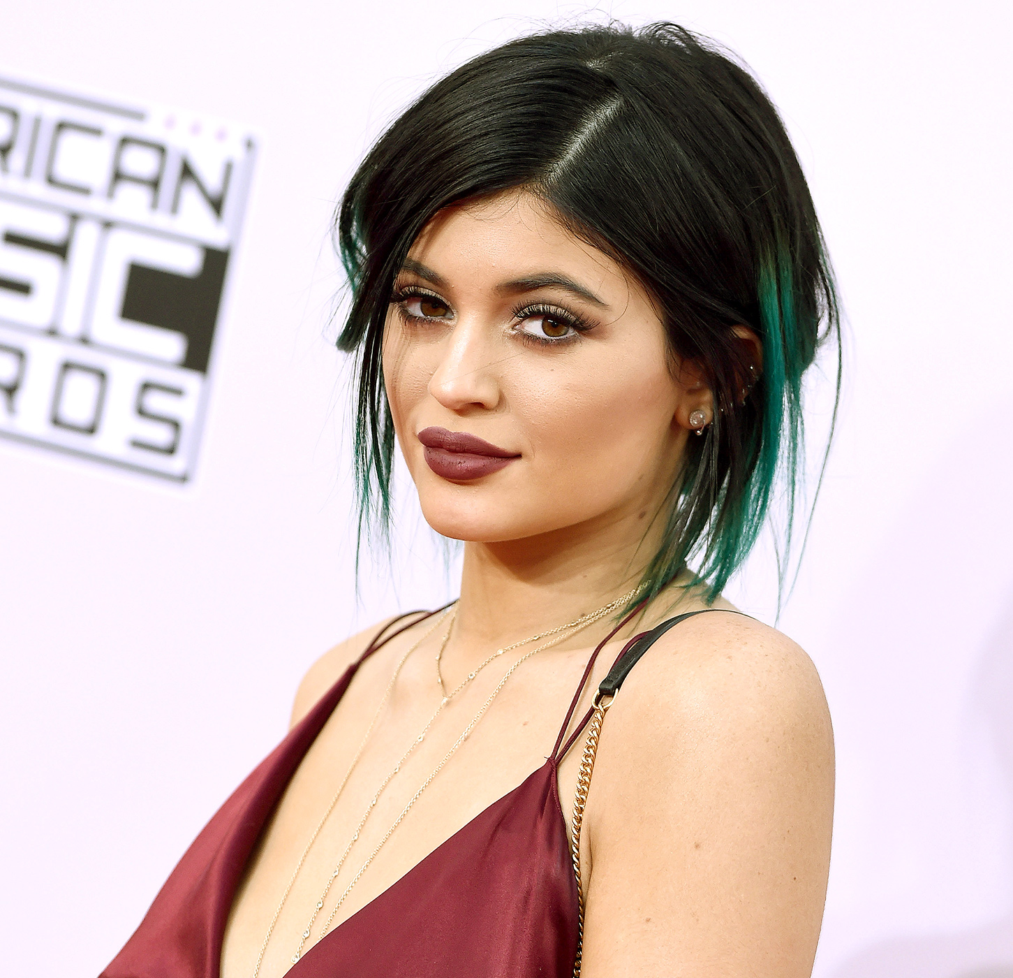 1418391829 kylie-jenner-zoom