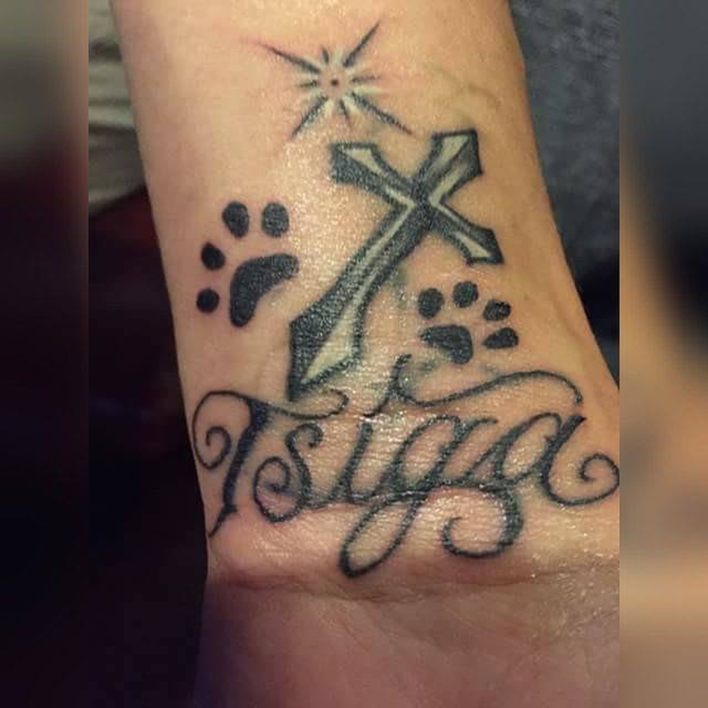 maro-litra-tattoo-dog