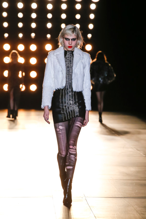 _SAINT_LAURENT_WOMEN-FW-15-16_RUNAWAY_HD-7.jpg