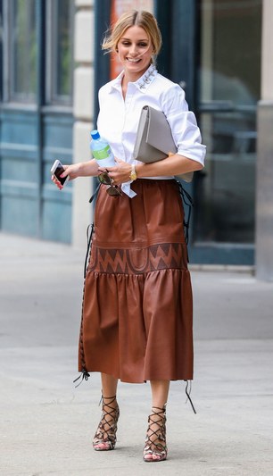 fashion-2014-08-olivia-palermo-white-ann-taylor-shirt-leather-skirt-main