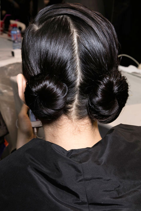 hbz-fw2016-hair-trends-knot-now-dior-bks-a-rf16-2903 1