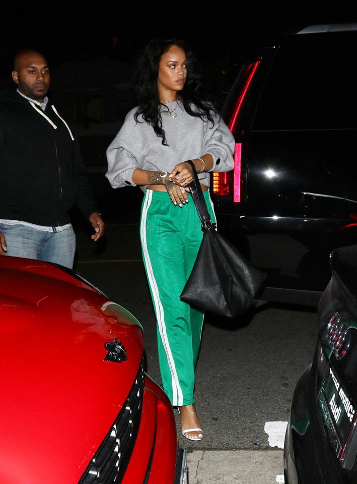 splurge-rihanna-striped-green-isabel-marant-patsy-pants-black-givenchy-pyramid-handbag-white-tom-ford-sandals-fbd3