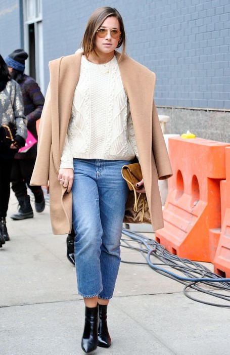 5-Trendy-Street-Outfit-Looks-From-New-York-Fashion-Week-to-Give-You-Layering-Ideas-3