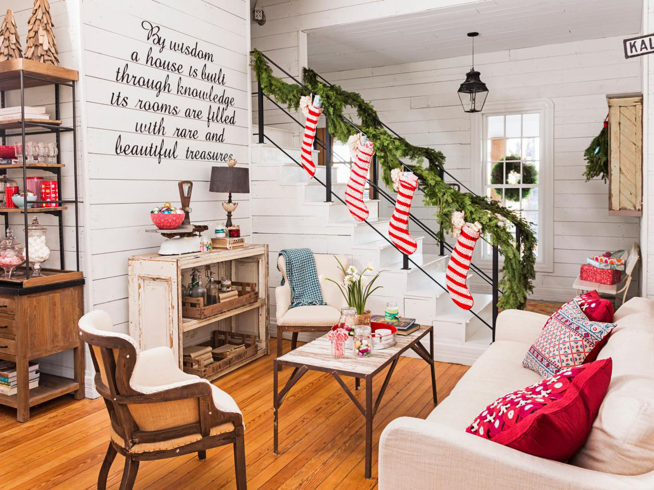 Modern-Christmas-Decorations-for-Inspiring-Winter-Holidays-29