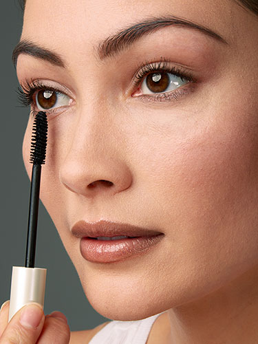 How-to-Apply-Bottom-Lash-Mascara-Lower-Lash-Mascara-Tips-and-Secret