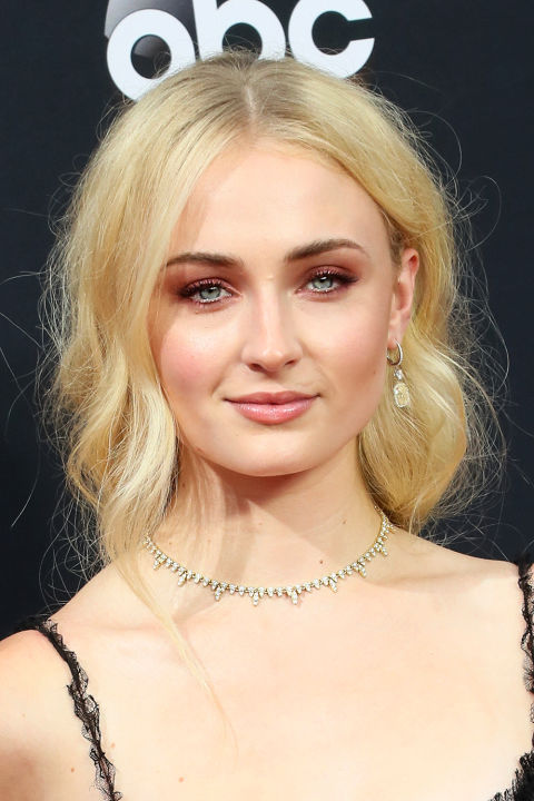 7 sophie turner