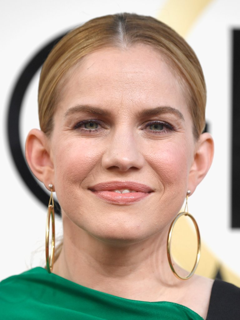 anna-chlumsky-wore-h