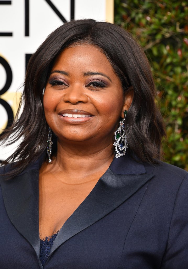 octavia-spencer-wore-lorraine-schwartz-chandelier-earrings