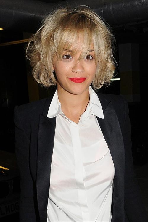 Rita Ora kare me afeleies