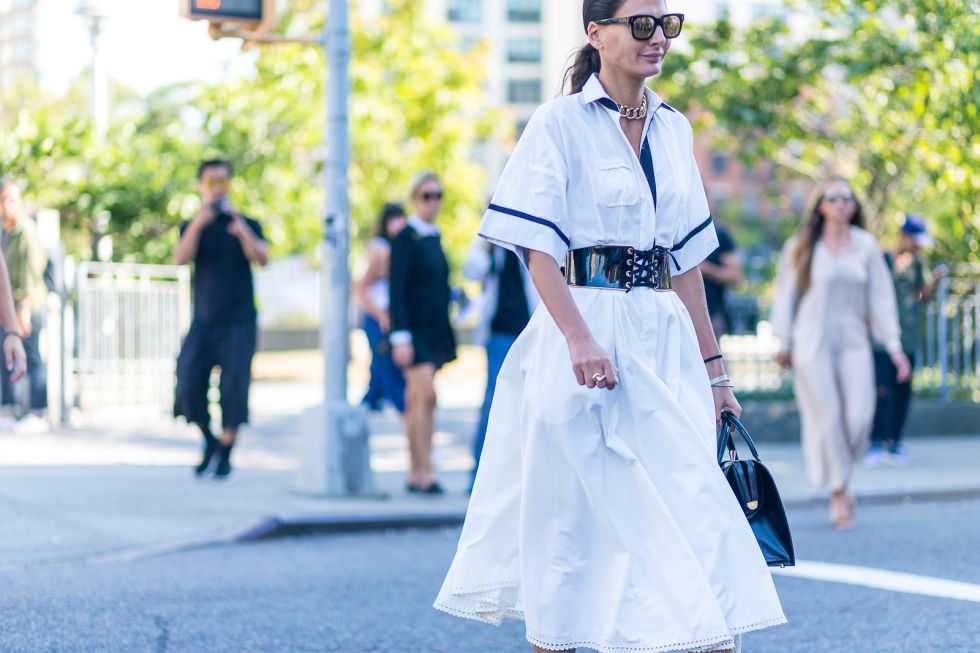 1491605474-hbz-street-style-nyfw-ss2017-day7-03