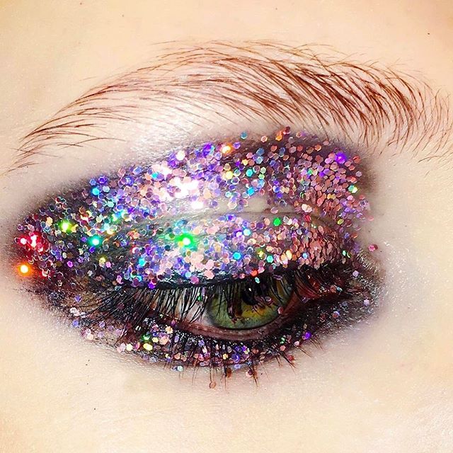 glitter makeup 1