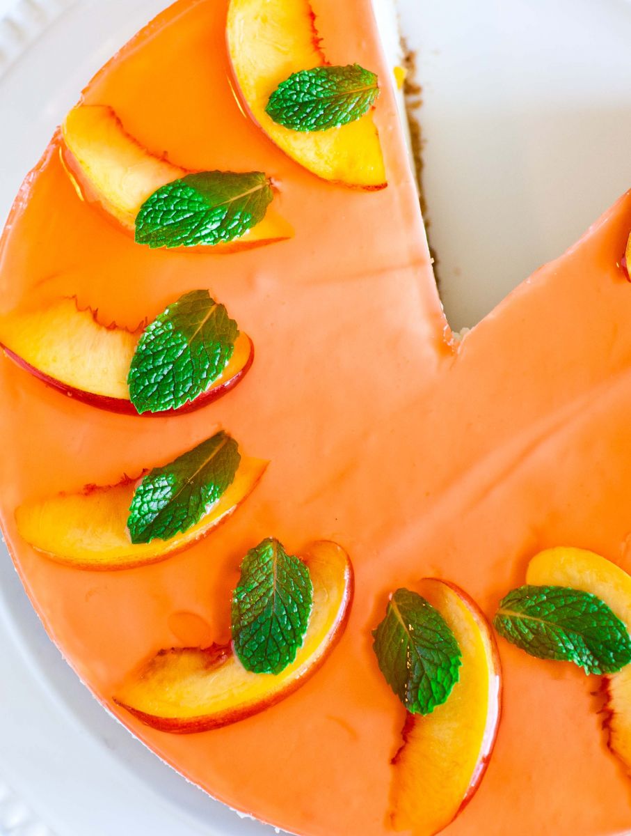 Peach-Mousse-Cake