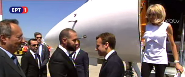 macron-aeroplano-6