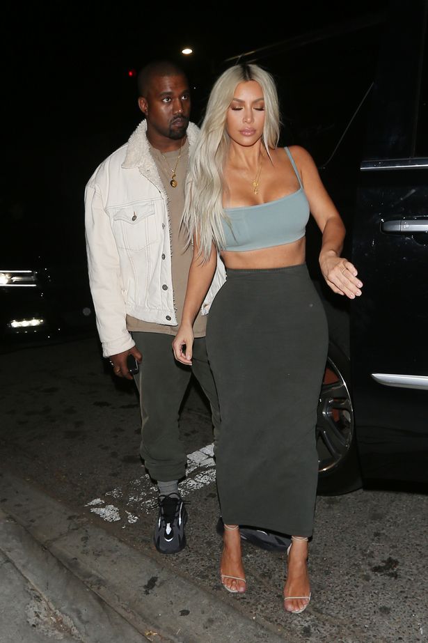 Kim-Kardashian-and-Kanye-West-arrive-at-Le-petit-Restaurant-to-celebrate-Kendall-Jenners-22nd-birth