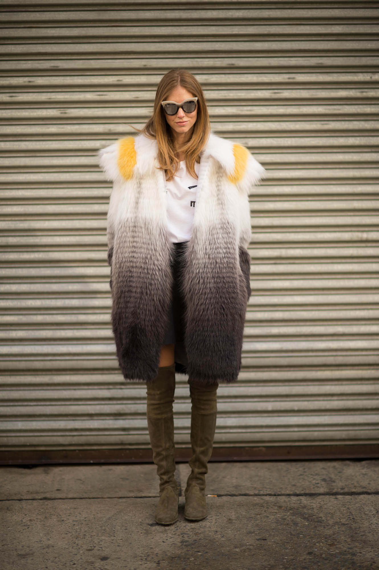 the-blonde-salad-suede-olive-over-the-knee-boot-style-nyfw15