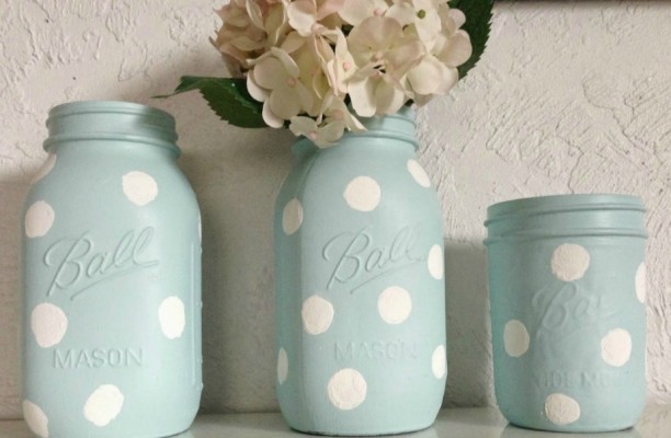 polka-dot-mason-jars-612x400