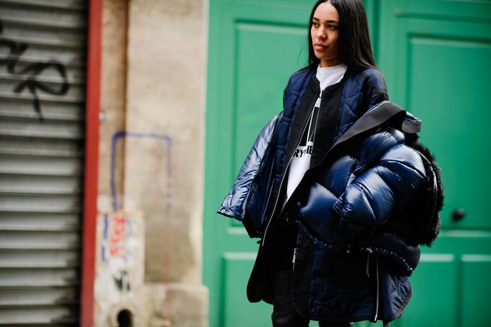 paris-fw18-street-style-day7-tyler-joe-008-1520438569