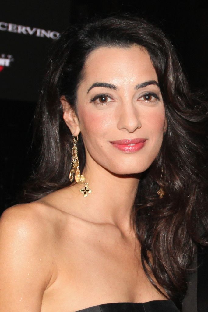 Amal+Clooney+Chandelier+Earrings+Gold+Chandelier+lESv46swo0vx