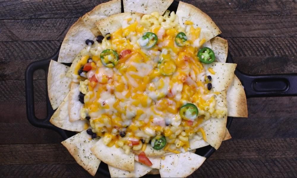 Mac-and-Cheese-Nachos-