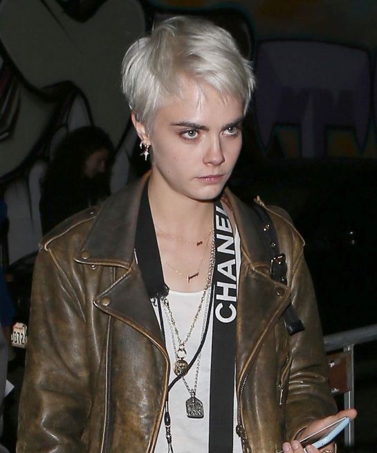 cara delevingne ksirismeno platine new