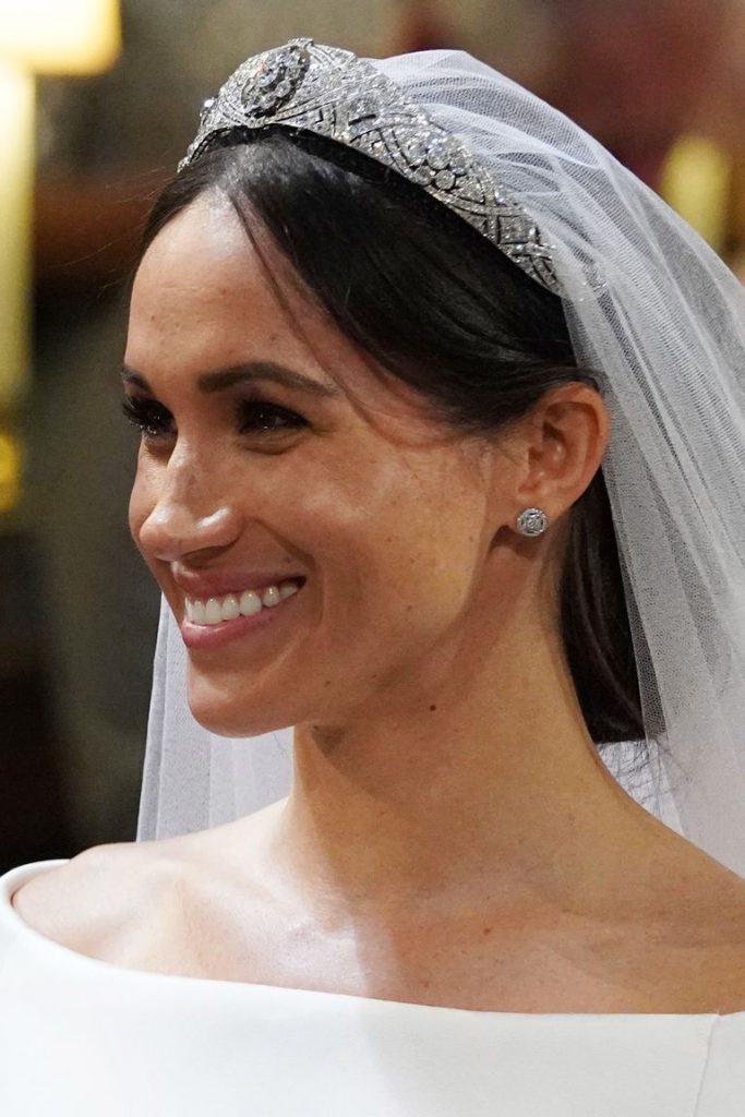 hbz-meghan-markle-tiara-1-1526730574