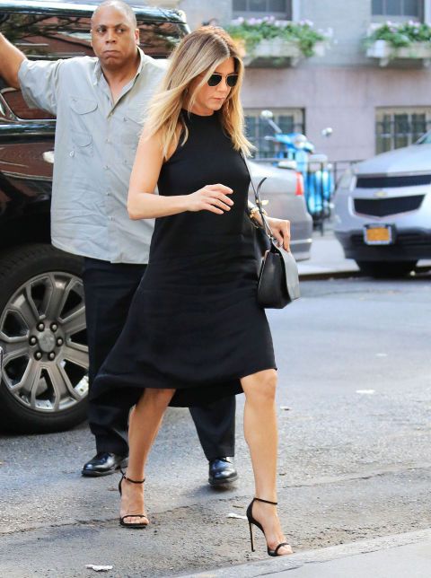 jennifer-aniston-outfits-jennifer-anistons-style-file