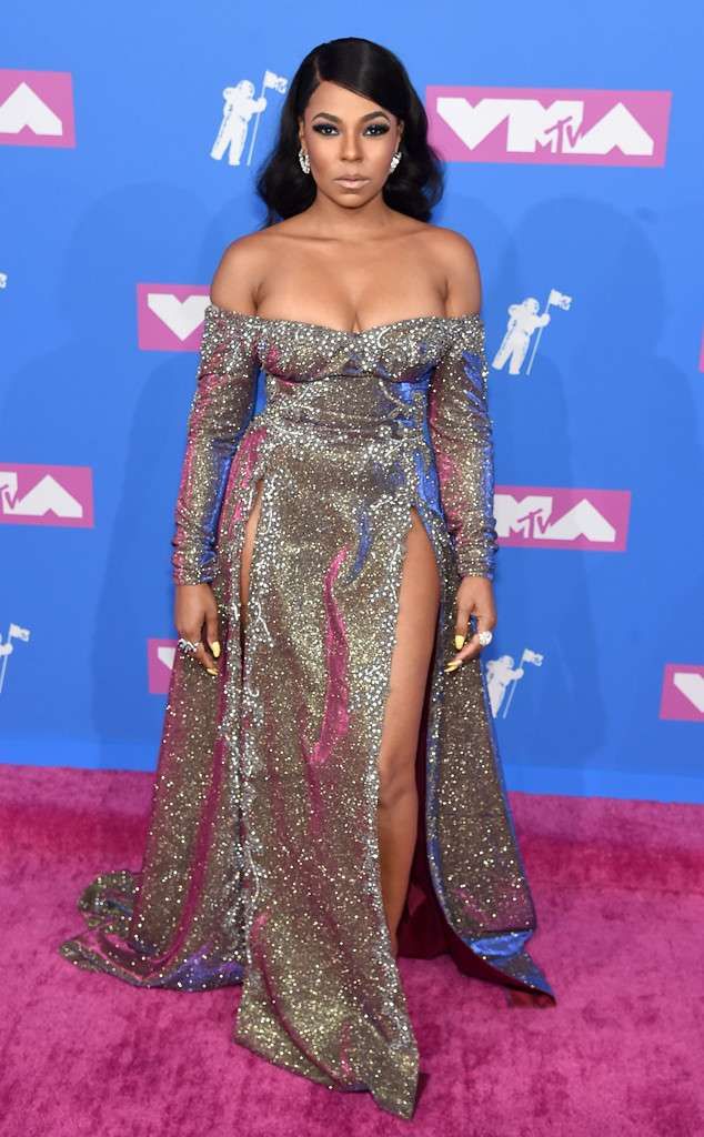 rs_634x1024-180820173358-634.ashanti-2018-mtv-vmas.ct.082018