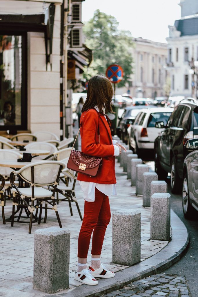 Red-suit-red-trousers-red-blazer-shirt-gucci-ace-sneakers-furla-metropolis-bag-fishnet-socks-square-sunglasses-andreea-birsan-couturezilla-cute-spring-outfit-idea-corset-4-683x1024