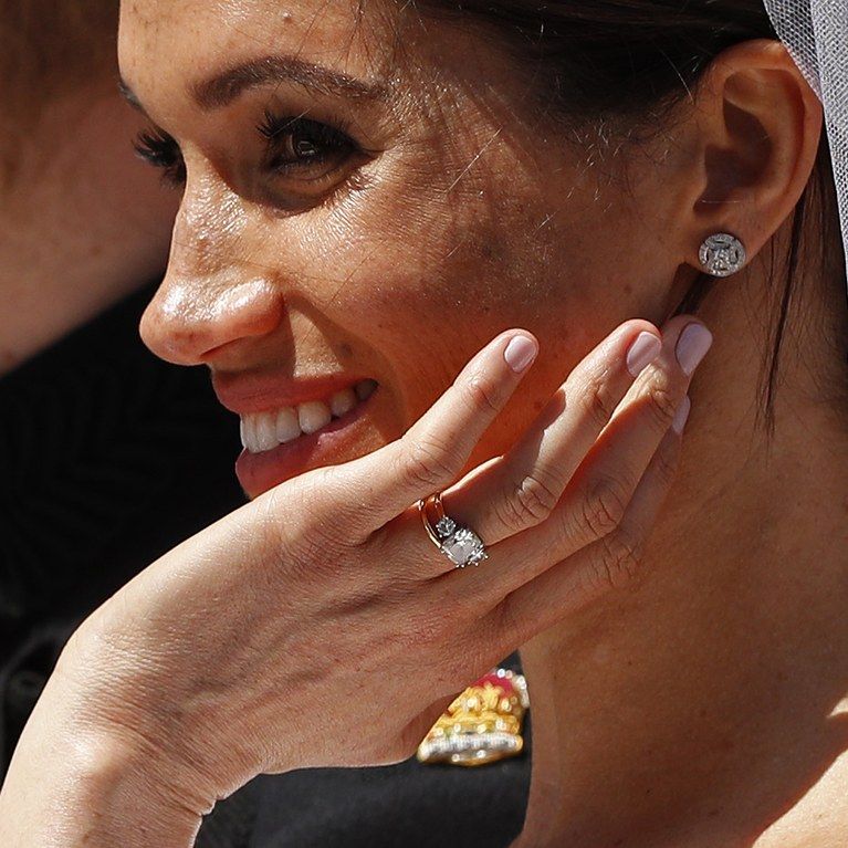 Meghan-Markle-Wedding-Nails