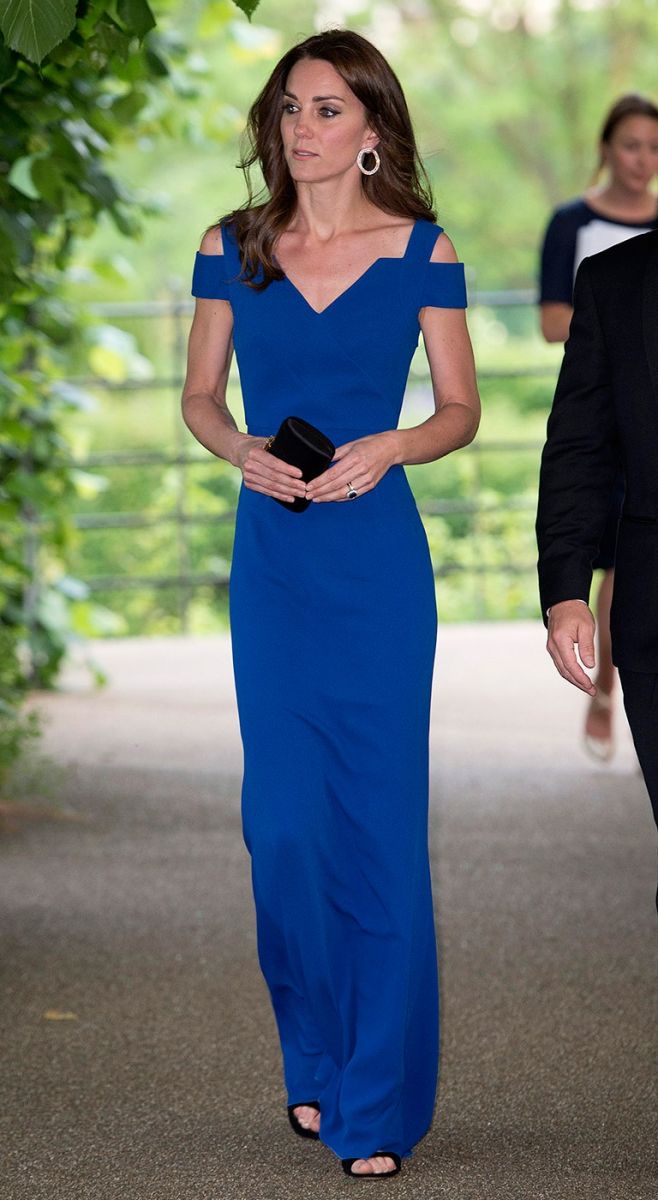 kate-middleton-hoop-earrings-dress