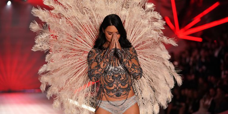 brazilian-model-adriana-lima-walks-the-runway-at-the-2018-news-photo-1059403710-1541733667