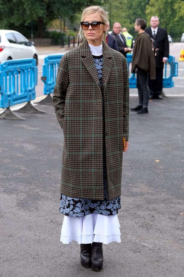 Celebrities-at-the-Roksanda-SS-2018-Catwalk-show-at-the-Serpentine-Gallery-in-London