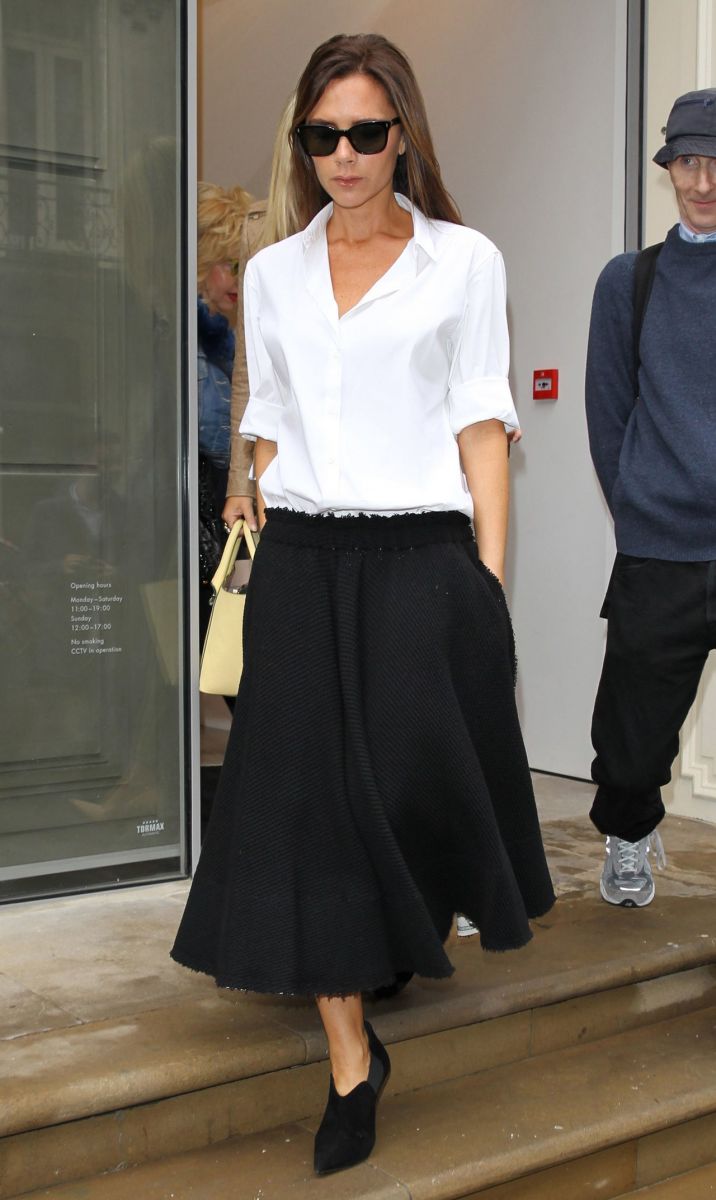 fashion-2014-10-victoria-beckham-london-white-shirt-black-skirt-main