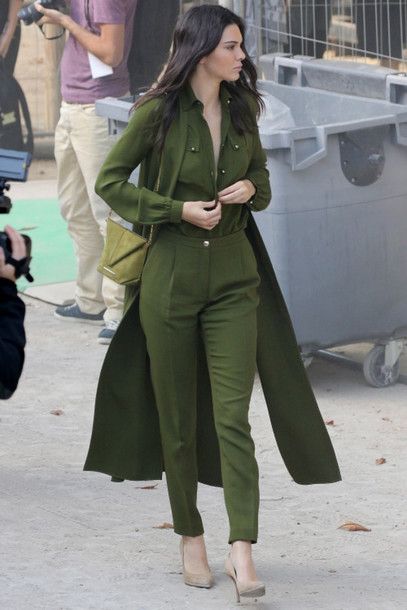 82aeoi-l-610x610-jumpsuit-military+green+outfit-army+green+jumpsuit-coat-green+coat-kendall+jenner-pumps-nude+pumps-bag-green+bag-celebrity-celebrity+style-model