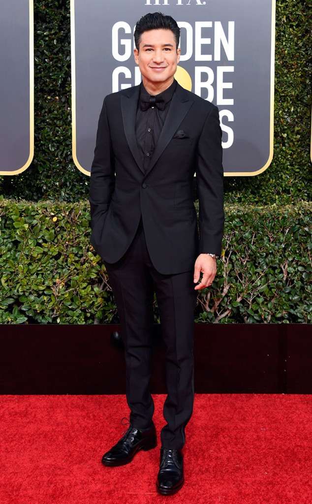 rs_634x1024-190106144642-634-2019-golden-globes-red-carpet-fashions-mario-lopez (1)