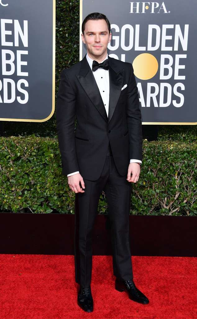 rs_634x1024-190106203811-634-nicolas-hoult-2019-golden-globes-me-010619