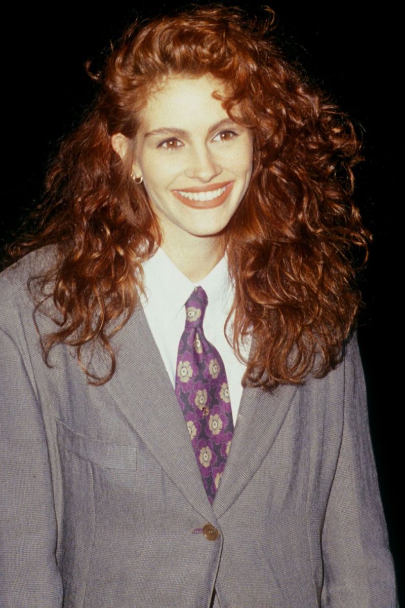 hbz-beauty-golden-globes-1990-julia-roberts