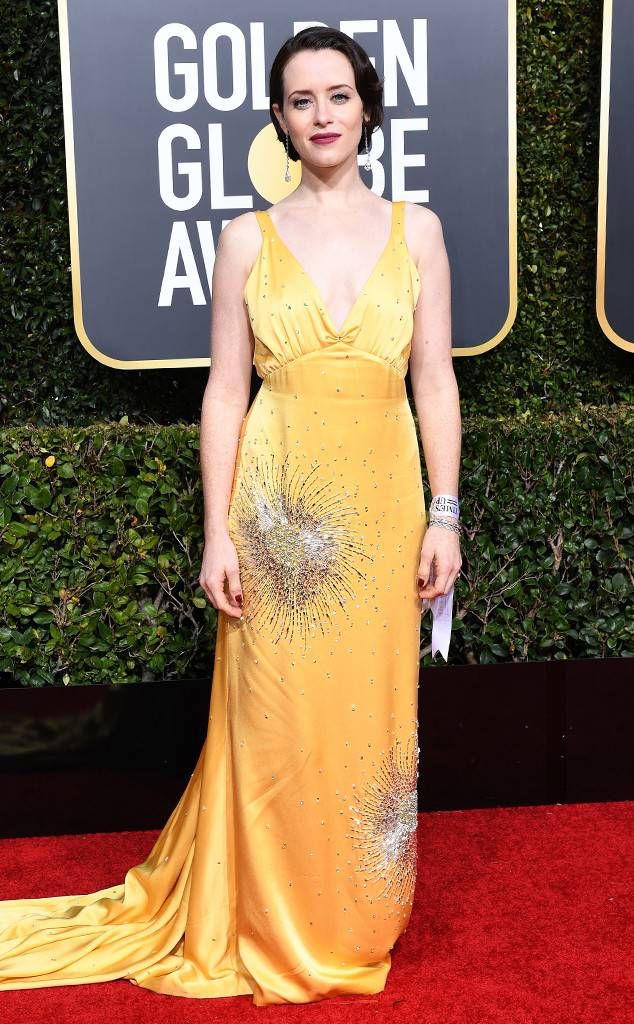 rs_634x1024-190106170853-634-2019-golden-globes-red-carpet-fashions-claire-foy.cm.1618