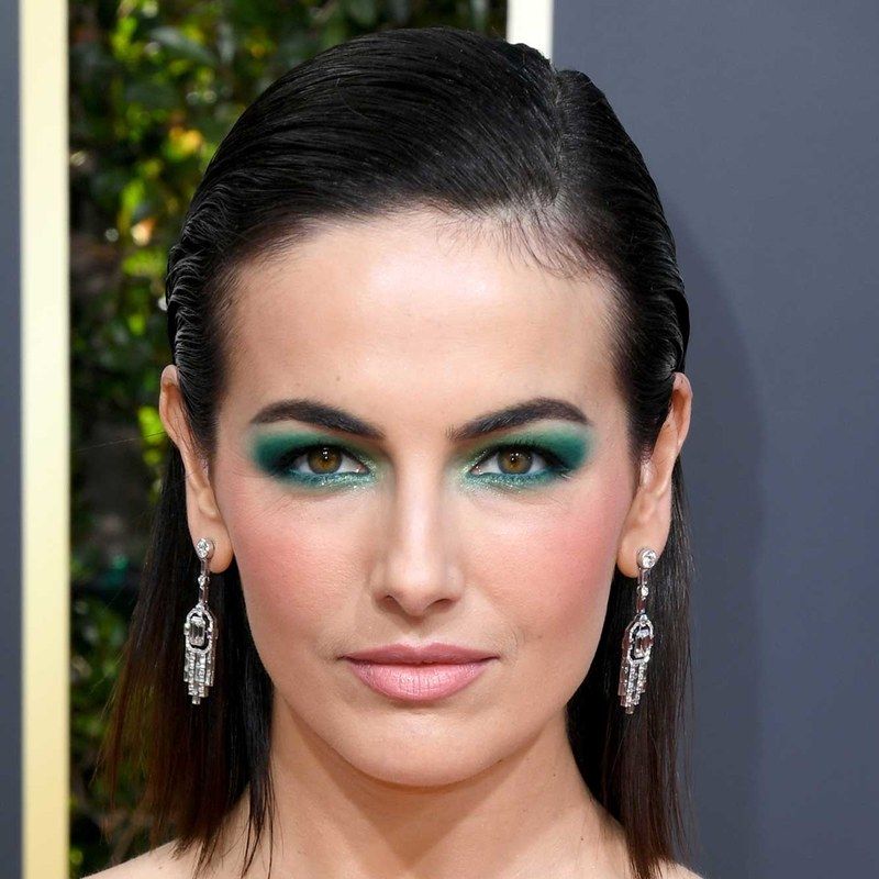 camilla-belle-golden-globes-2019