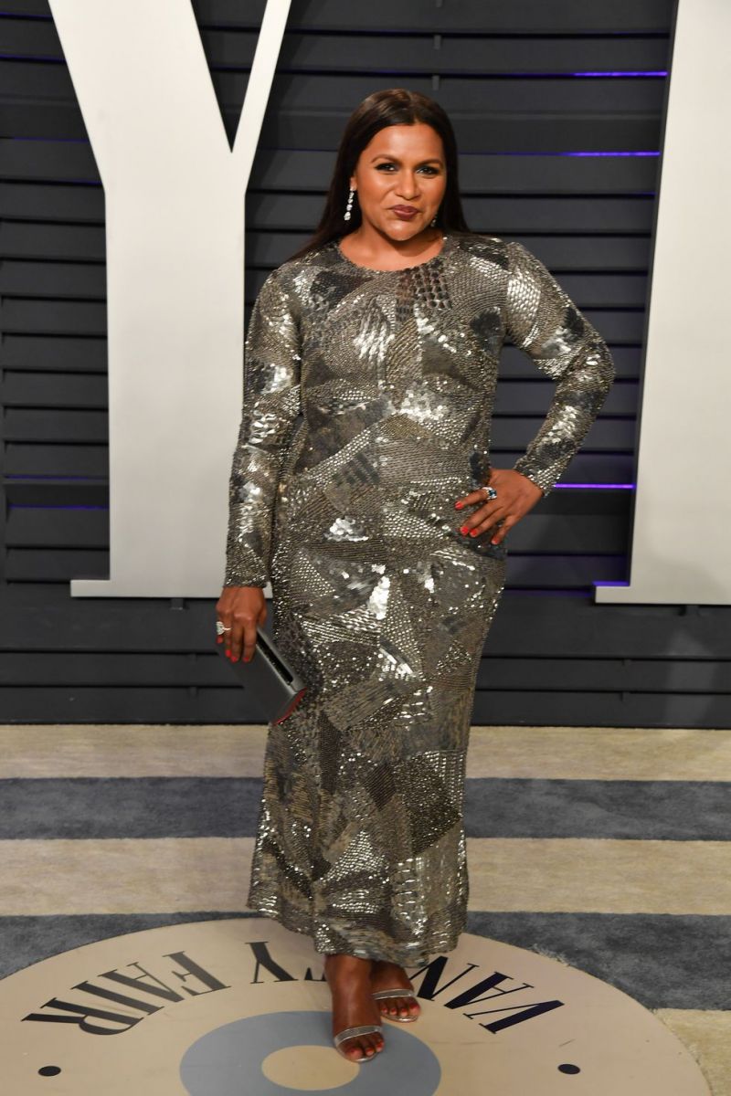 mindy-kaling-attends-the-2019-vanity-fair-oscar-party-news-photo-1131914834-1551062126