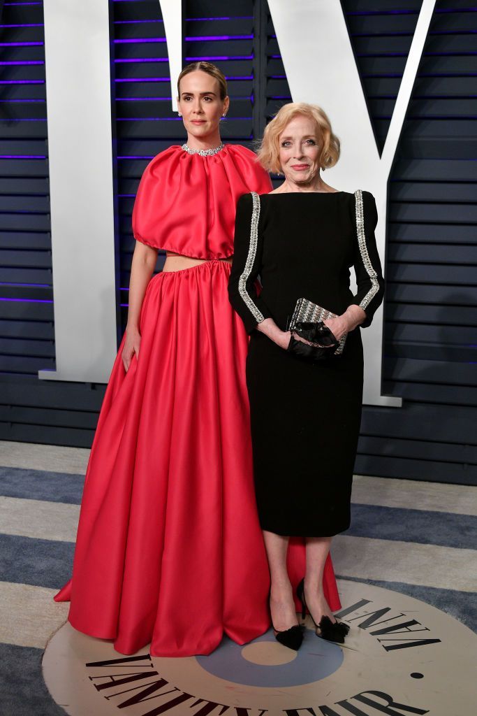 sarah-paulson-and-holland-taylor-attend-the-2019-vanity-news-photo-1127270340-1551073824