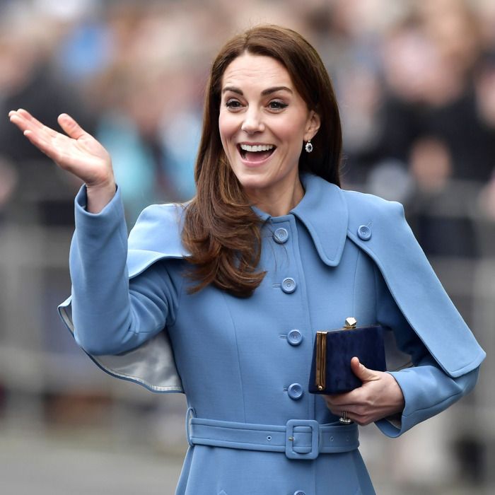 28-kate-middleton-a.w700.h700